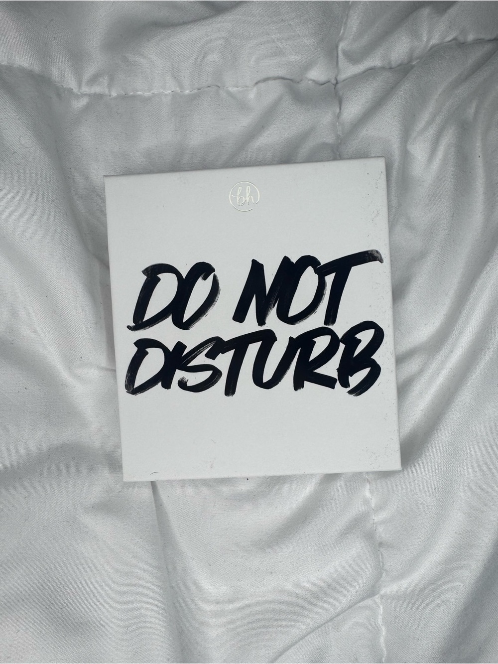 Do Not Disturb Eyeshadow Palette